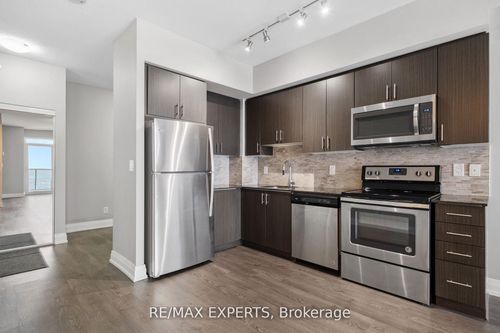 2807-3700 Hwy 7 Road, Vaughan, ON, L4L0G8 | Card Image