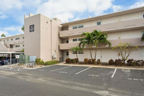 123-7405 Bay Island Dr S, SOUTH PASADENA, FL, 33707-4530 | Card Image