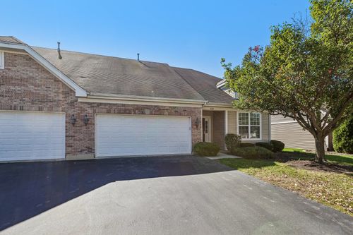 8210 Tremont Ln, Joliet, IL, 60431-7724 | Card Image