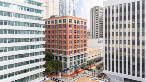 apt-1309-111 Flagler St, Miami, FL, 33131-1110 | Card Image