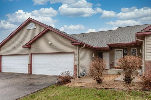 720 10th St Sw, Pine Island, MN, 55963-6779 | Card Image