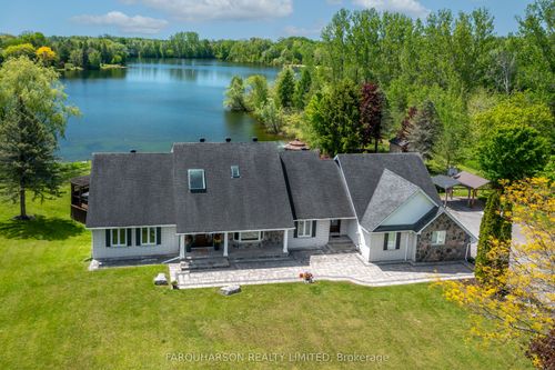 3330 Greenburn Pl, Pickering, ON, L1X0J7 | Card Image