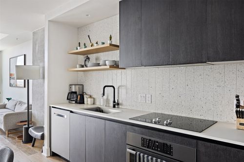 2405-48 East Ave, Austin, TX, 78701-4317 | Card Image