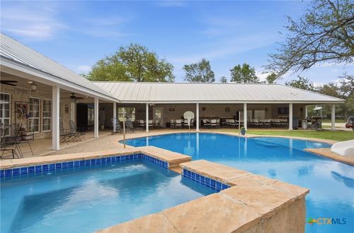 642 Phantom Rider Trail, Spring Branch, TX, 78070 | Card Image