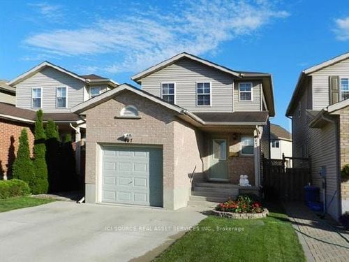 407 Rittenhouse Rd, Kitchener, ON, N2E3M4 | Card Image