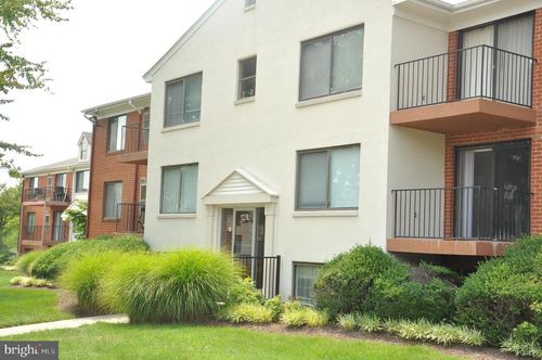 6-125 Clubhouse Dr Sw, LEESBURG, VA, 20175-4224 | Card Image