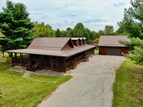 3090 N Shamrock Ln, Birdseye, IN, 47513-9373 | Card Image