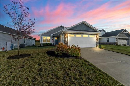 4019 Lupine Way, Tipp City, OH, 45371-8020 | Card Image