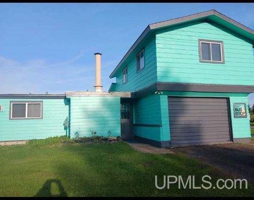 40 Oak Street, White Pine, MI, 49971 | Card Image