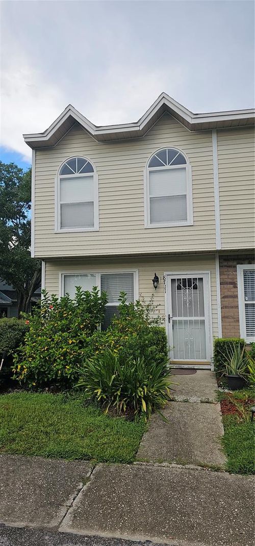 8711 Cobbler Pl, TAMPA, FL, 33615-1542 | Card Image