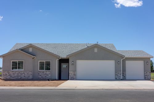 4961 N Winchester Dr, Enoch, UT, 84721-7567 | Card Image