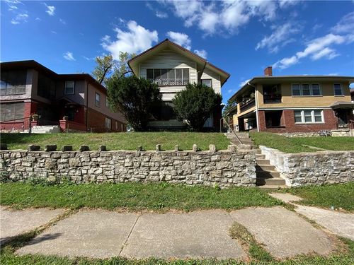 5432 Paseo Boulevard, Kansas City, MO, 64110 | Card Image