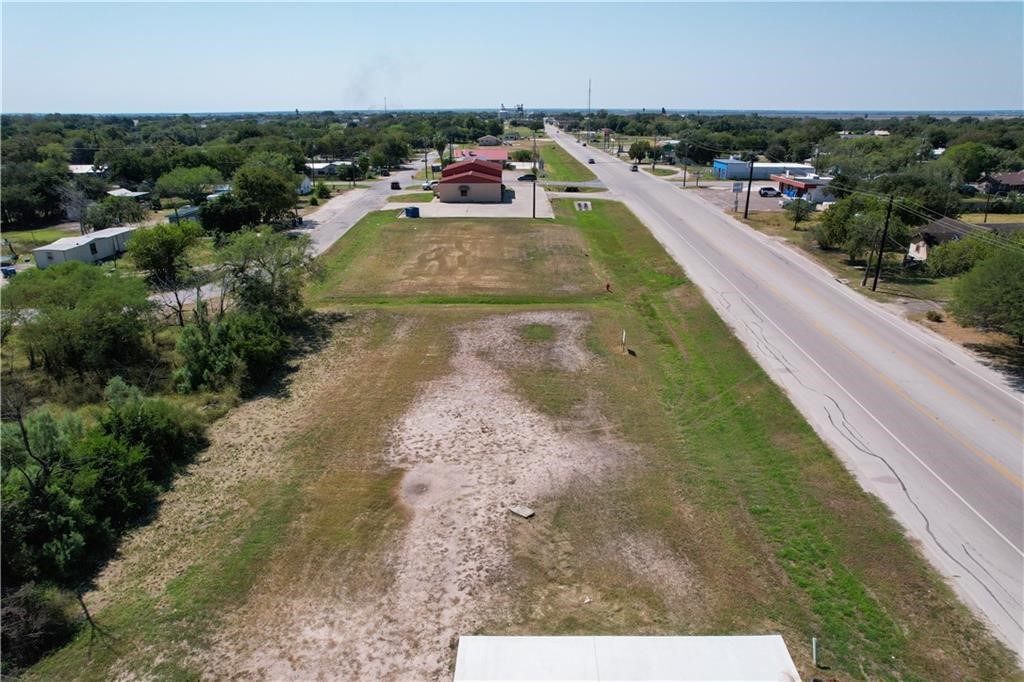 Commercial Sale in Mathis 4