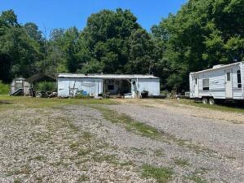 911 E Highway 64, Coal Hill, AR, 72832-8825 | Card Image