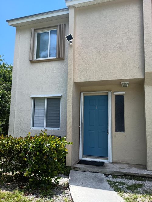 a-203 Southland Dr, Fort Pierce, FL, 34982-5178 | Card Image