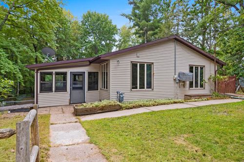 11771 Laura Ln, Crivitz, WI, 54114-8971 | Card Image