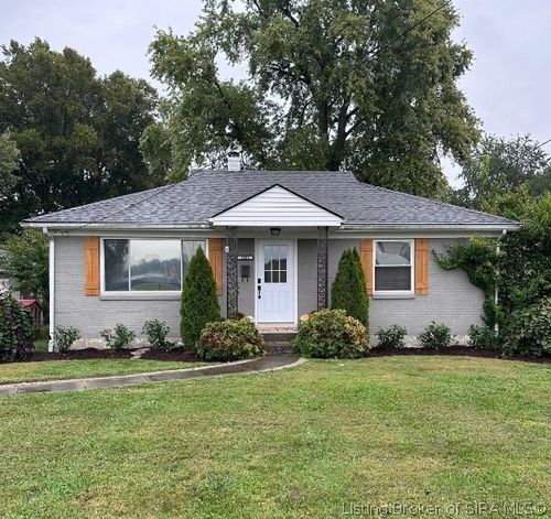 3024 Taylor Dr, Clarksville, IN, 47129-1437 | Card Image