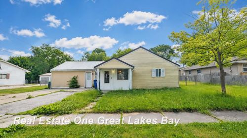3531 Lions Head Ln, Saginaw, MI, 48601-7034 | Card Image