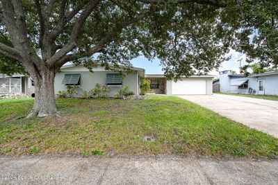 265 Bel Aire Drive S, House other with 3 bedrooms, 2 bathrooms and null parking in Merritt Island FL | Image 1