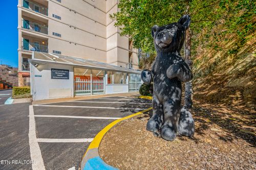 406-413 Baskins Creek Rd, Gatlinburg, TN, 37738-3558 | Card Image
