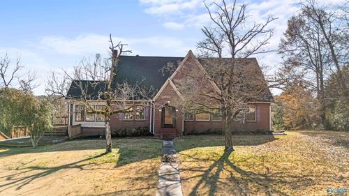 1348 3rd St Se, Cullman, AL, 35055-3038 | Card Image
