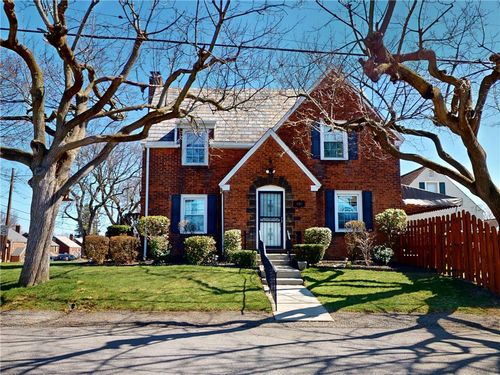 1101 S Main St, Butler, PA, 16001-3310 | Card Image