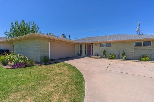 7013 N Ann Arbor Ter, Oklahoma City, OK, 73132-5915 | Card Image