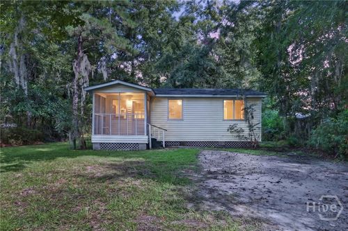 2422 Norwood Ave, Savannah, GA, 31406-5135 | Card Image