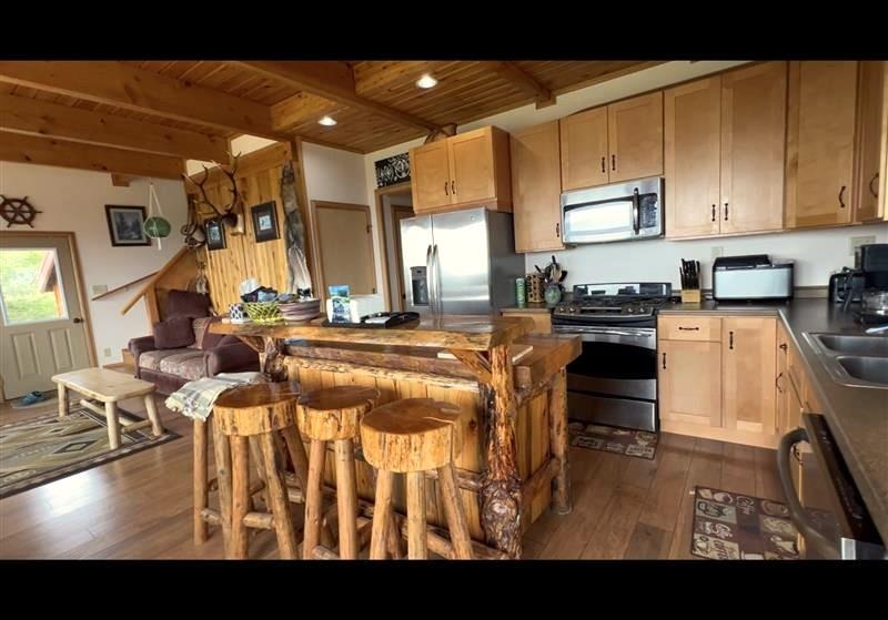 Residential in Coffman Cove 4