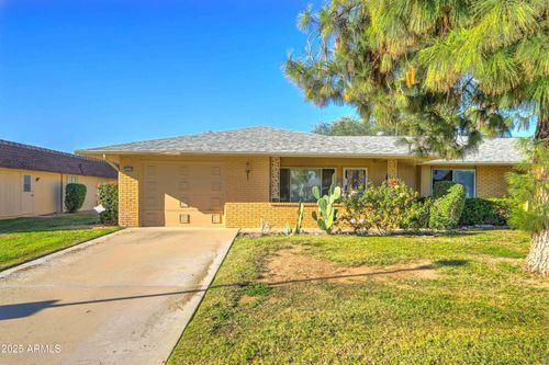 15658 N Lakeforest Dr, Sun City, AZ, 85351-1446 | Card Image