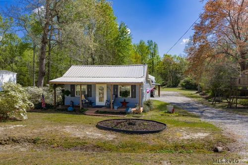 217 Easton St, Roanoke Rapids, NC, 27870-8397 | Card Image