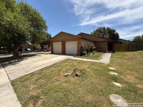 14503 Woods Hole Dr, San Antonio, TX, 78233-7129 | Card Image