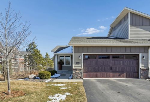 10792 Retreat Ln, Woodbury, MN, 55129-6913 | Card Image