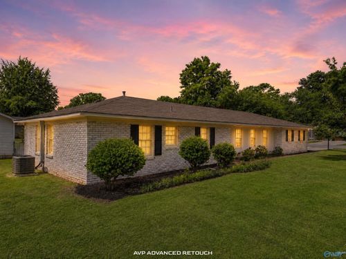 2417 Stratford Rd Se, Decatur, AL, 35601-6178 | Card Image