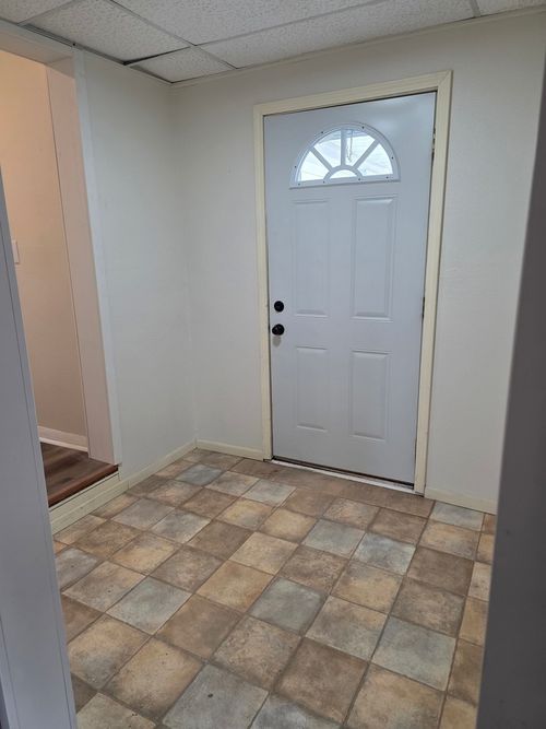 1804 Avenue K, Sterling, IL, 61081-1027 | Card Image