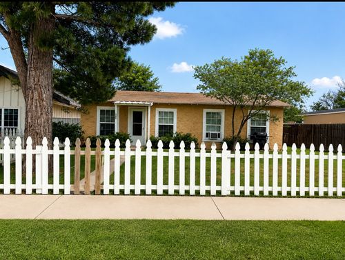 306 Nw 5th St, Andrews, TX, 79714-5019 | Card Image