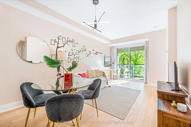 213 - 21 Clairtrell Rd, Condo with 2 bedrooms, 2 bathrooms and 1 parking in Toronto ON | Image 13