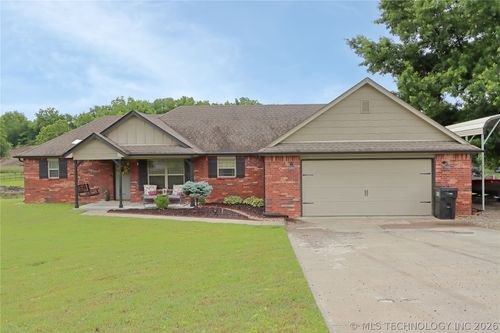 15044 S Ash Valley Ln, Claremore, OK, 74017-3524 | Card Image