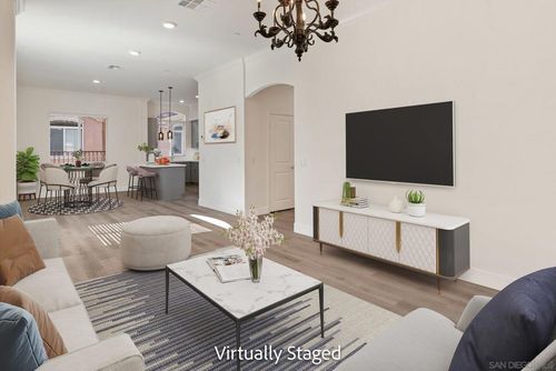 1-810 Ada St, Chula Vista, CA, 91911-2606 | Card Image