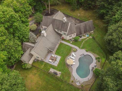 10 Greenwich Ave, Central Valley, NY, 10917-3716 | Card Image