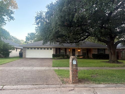 617 Turtle Creek Dr, Shreveport, LA, 71115-2407 | Card Image