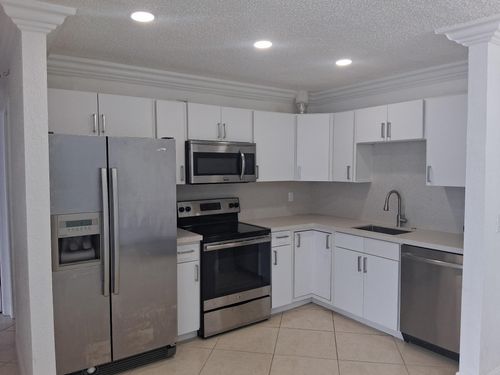 apt-131-110 Cypress Club Dr, Pompano Beach, FL, 33060-4705 | Card Image