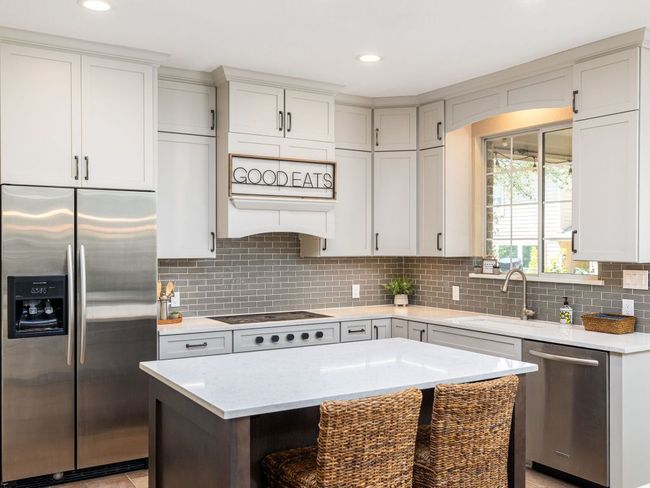 Recently renovated gourmet kitchen | Image 7