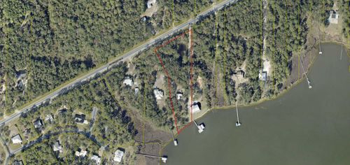 2601 W Bayloop Rd, Freeport, FL, 32439 | Card Image