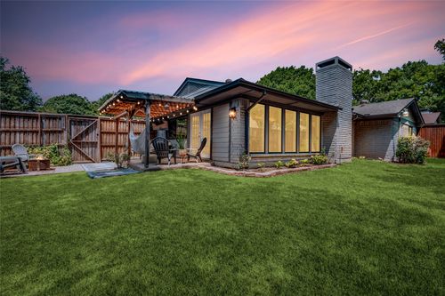 15745 Terrace Lawn Cir, Dallas, TX, 75248-4238 | Card Image