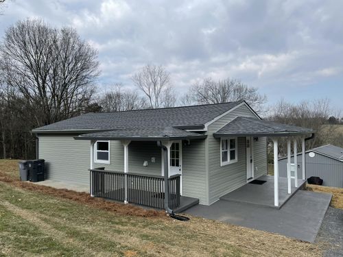 142 Dennison Dr, Whitesburg, TN, 37891-9335 | Card Image