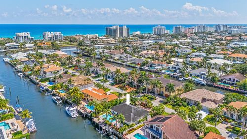 931 Hyacinth Dr, Delray Beach, FL, 33483-4808 | Card Image