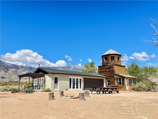 330 Sage Flats Dr, House other with 3 bedrooms, 2 bathrooms and 2 parking in Olancha CA | Image 26