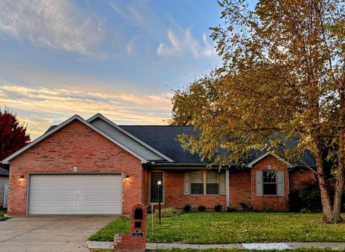 639 Sterchi Dr, Evansville, IN, 47711-1081 | Card Image