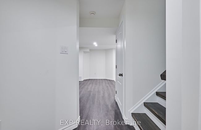 13 Knowles St, House other with 2 bedrooms, 1 bathrooms and 1 parking in Ajax ON | Image 4